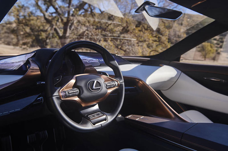 Lexus ra mắt mẫu SUV LF-1 Limitless, đối thủ đáng gờm của Road Rover